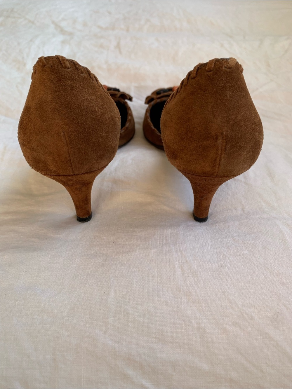 Vintage Prada Suede Rosette Flower Pointy Toe Kitten Heels Tan Brown - Picture 7 of 9